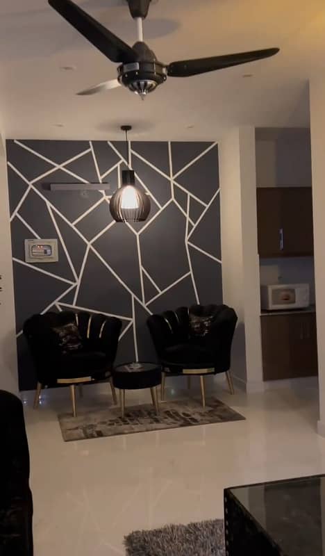 1 Bedroom VIP full furnishe flat for rent per day available in Bahia Town Lahore 1