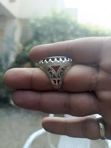 Aqeeq e Yamni . Original Irani -Pure Irani design silver ring . 5