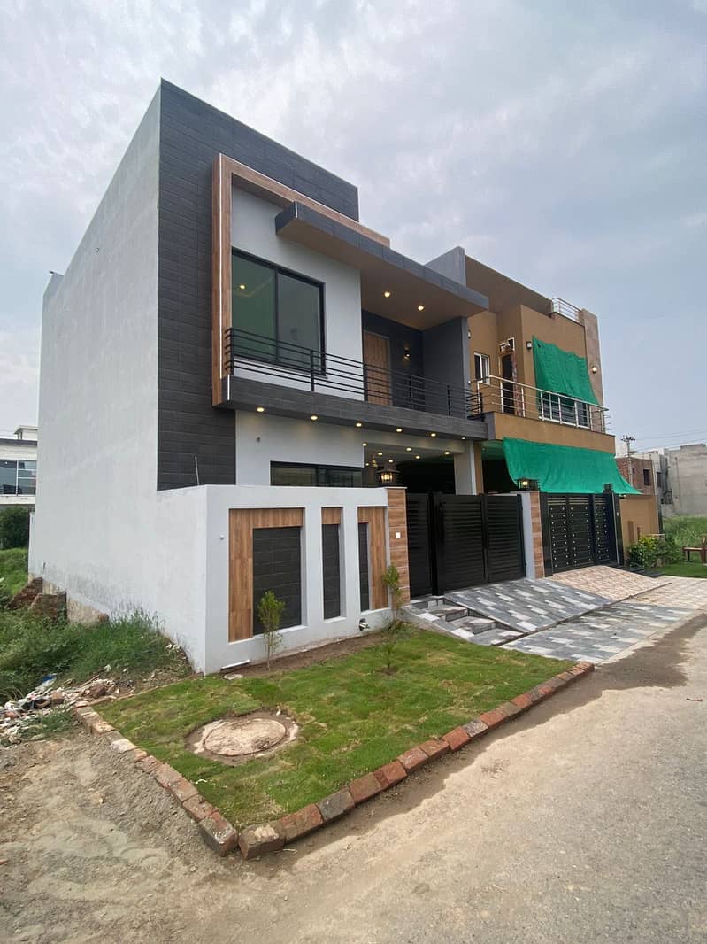 5 MARLA HOUSE IS UP FOR SALE IN DHA PHASE 11 RAHBAR SECTOR 2 33