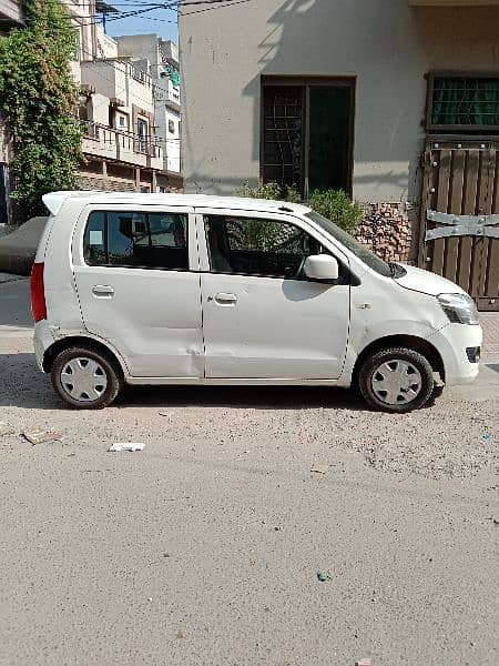 Suzuki Wagon R 2018 V. X. L 11