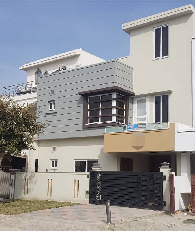 Brand New 7 Marla House For Sale 0