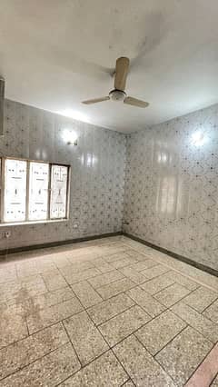 Fresh Renovated 5 Marla House For Sale 0