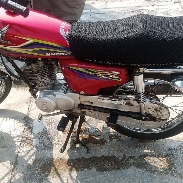 Honda 125 total original 2