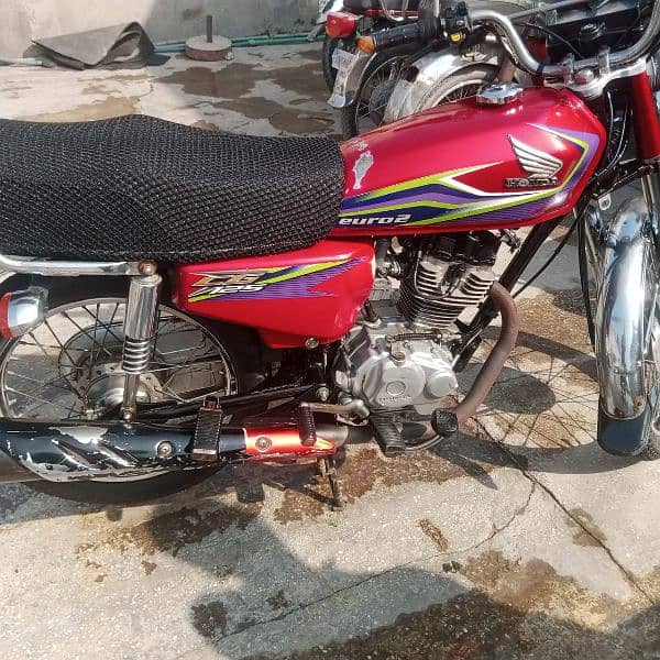 Honda 125 total original 3