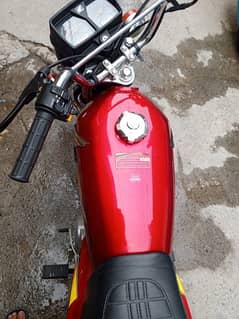 honda 125 like brand new