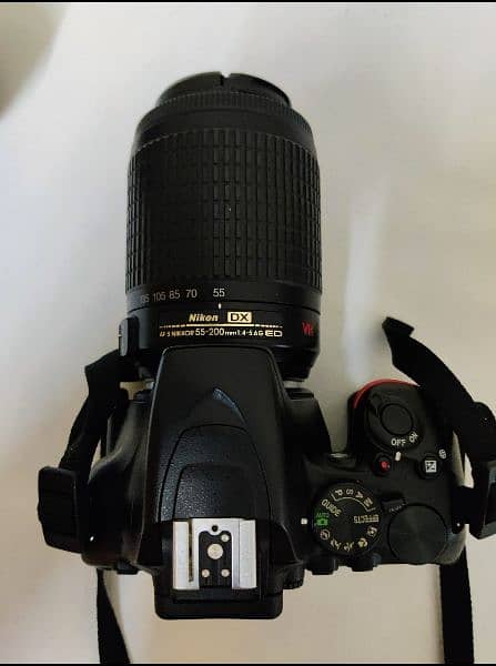 Nikon D3500 with zoom lens 4