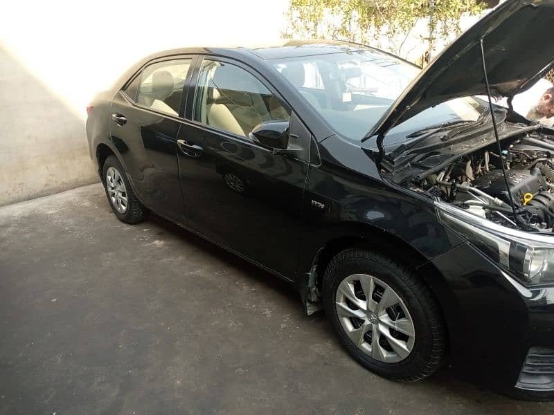 Toyota Corolla XLI 2016 03002530525 pe rabta kre 4