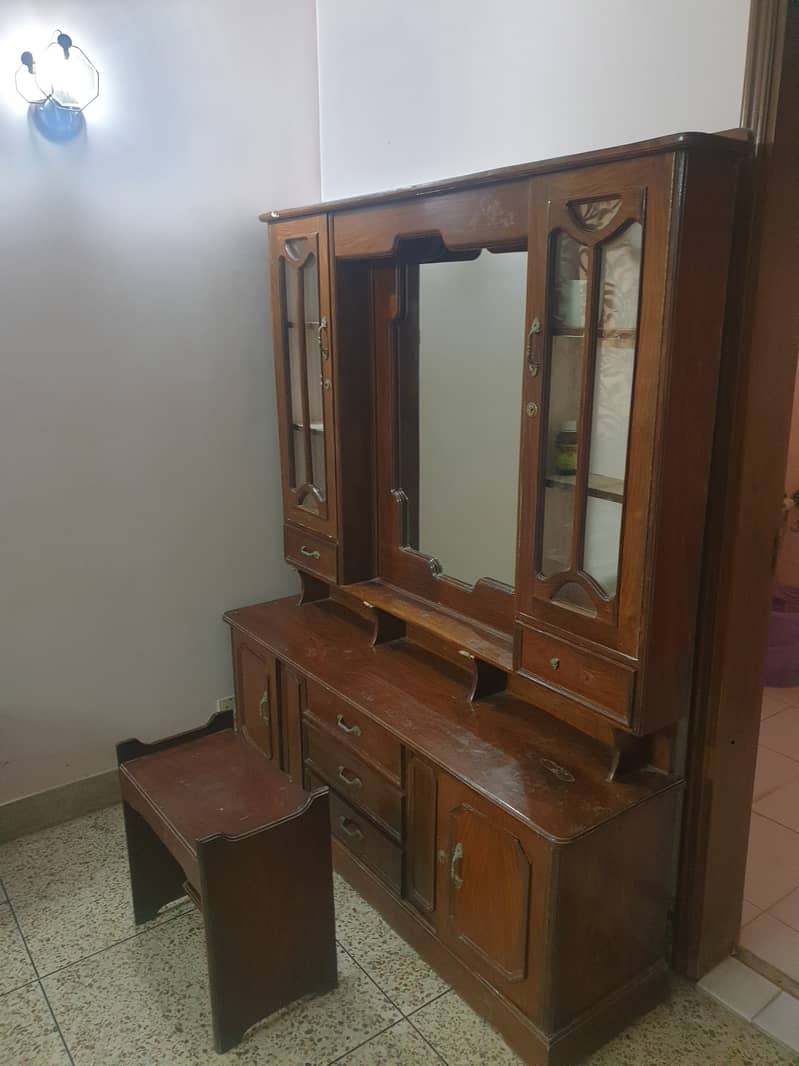 Dressing table  sheesham wood 1