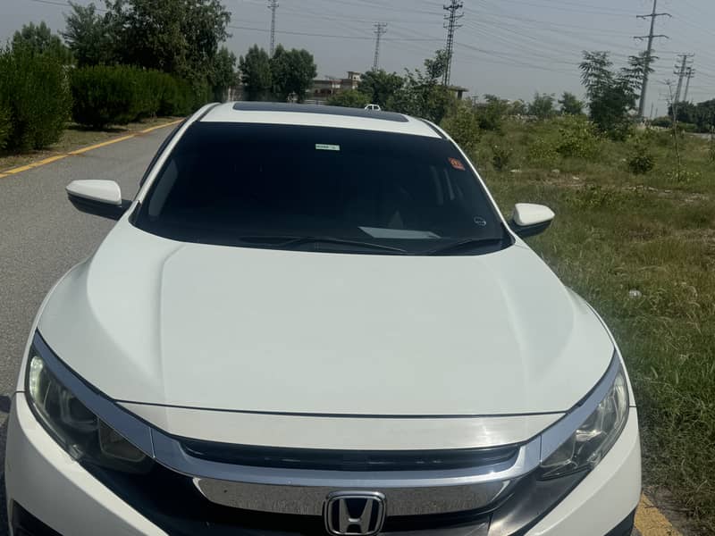 Honda Civic Oriel 2017 Ug 4