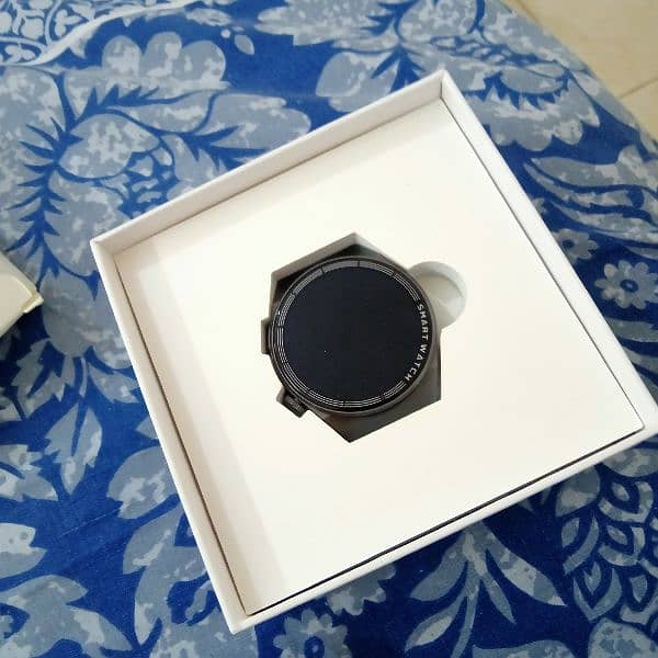 High quality Garmin adventure watch 1