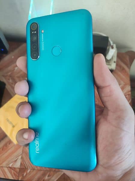 Realme 5i 4GB/64GB - Ladies Used 2