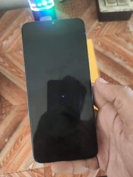 Realme 5i 4GB/64GB - Ladies Used 9