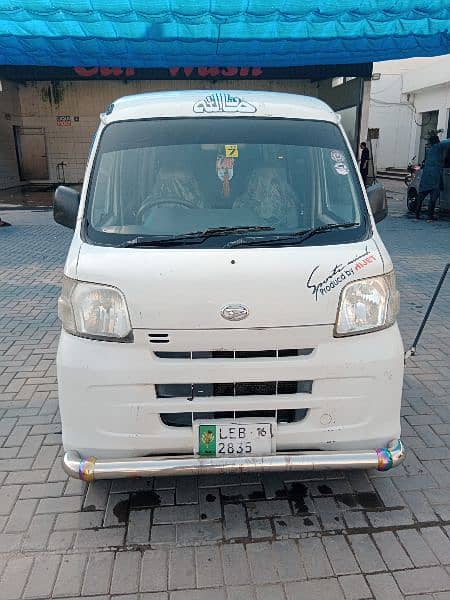 Daihatsu Hijet 2016 1