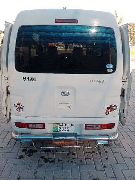 Daihatsu Hijet 2016 6