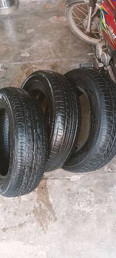 165/70_ 14 tyre han halat behtreen 2 penchar han bas