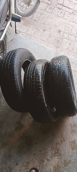 165/70_ 14 tyre han halat behtreen 2 penchar han bas 4