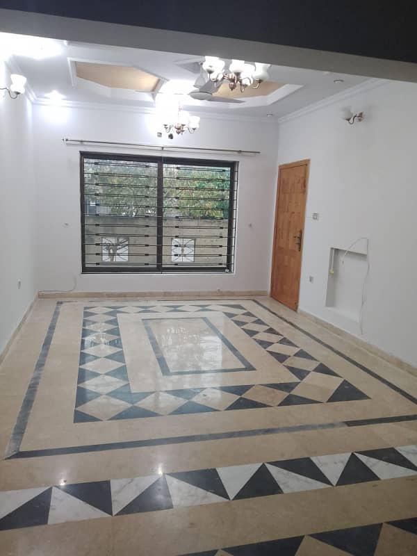 10 Marla 5 Bed House For Rent Available in Bahria Phase 4 2