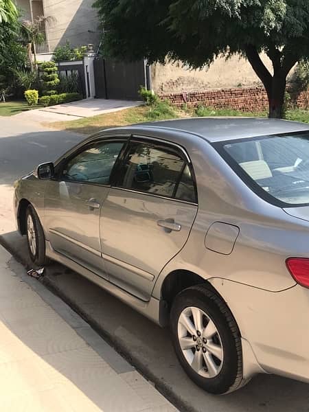 Toyota Corolla Altis Cruisetronic 1.8 10