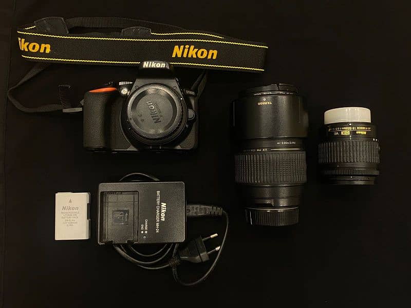 Nikon d5600 crystal clear condition with 7300 Tamron zoom lens 0