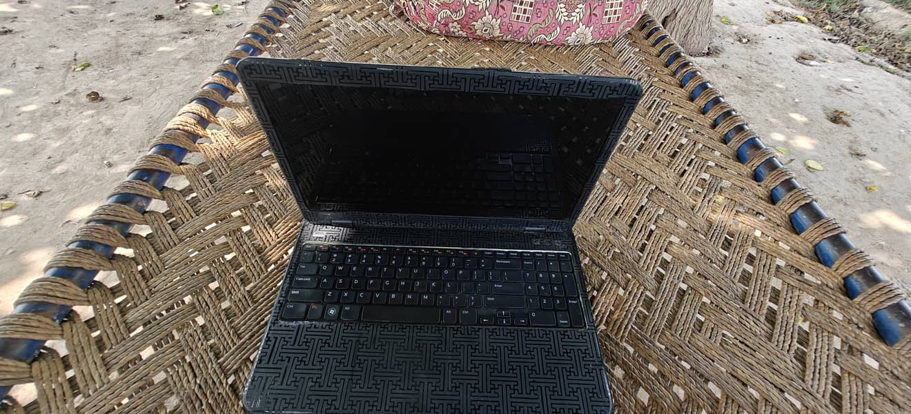 Dell laptop 0