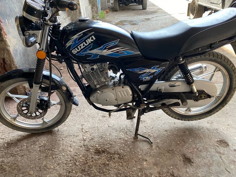 Suzuki Gs 150 Se 1