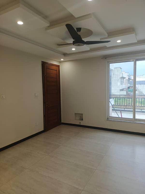 14 Marla Full House For Rent In G-13 islambad 10