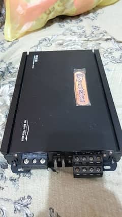 RoadStar Car Amplifier