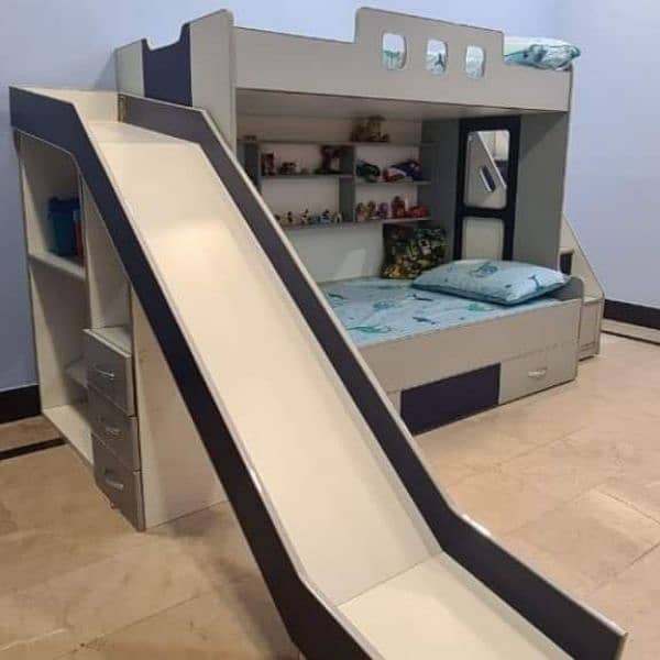 Triple Bed with Slide 3