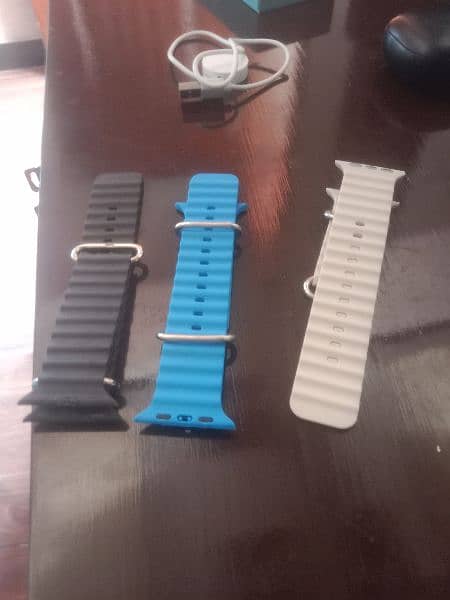 three steps Apple watch Plus 2 charger and one cover 1