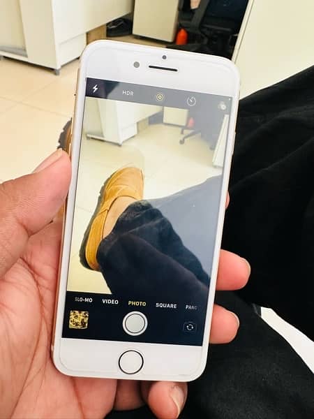 iPhone 7 32GB Gold PTA Approved 4