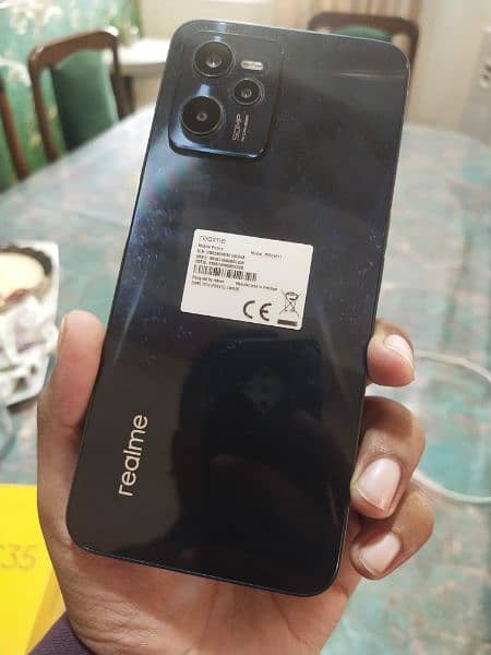 realme c35,4+4/128, genuine condition,box and charger bhi hen 2