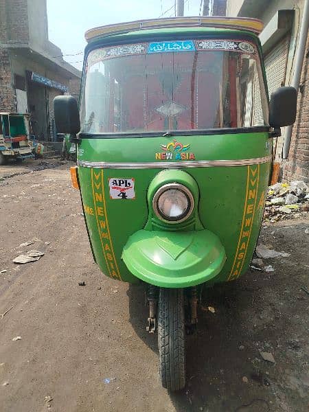 rikshaw all ok he koi kaam nae hone wala 3no tyre new battery new 4