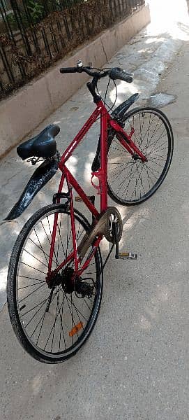 Japnese Full size Hybrid Bicycle Excellent Condition 2