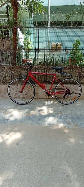 Japnese Full size Hybrid Bicycle Excellent Condition 12