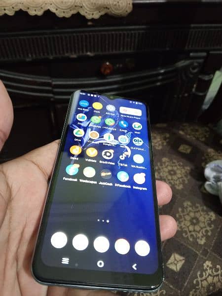 vivo y21 only set touch creak hai per pta nahi chalta pta prove hai 2