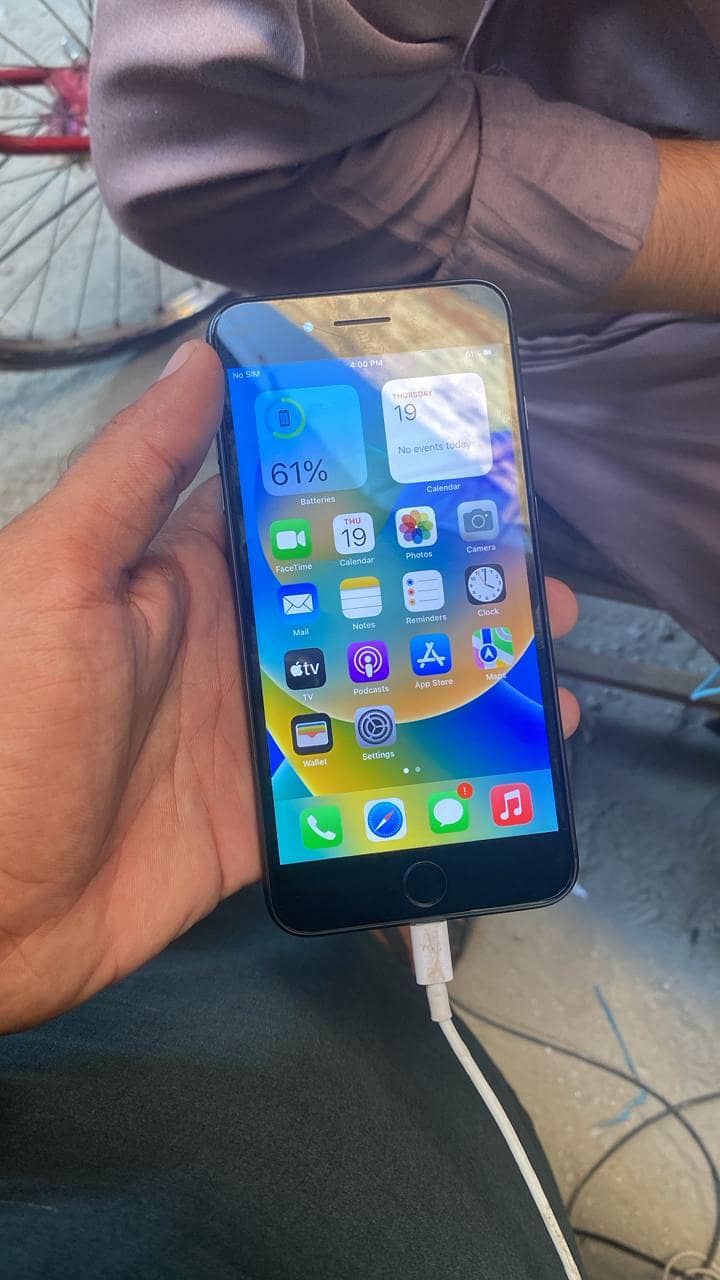 Iphone 8plus non pta 64 Gd 0