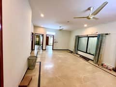 1 KANAL HOUSE FOR SALE F-17 ISLAMABAD ALL FACILITIES AVAILABL