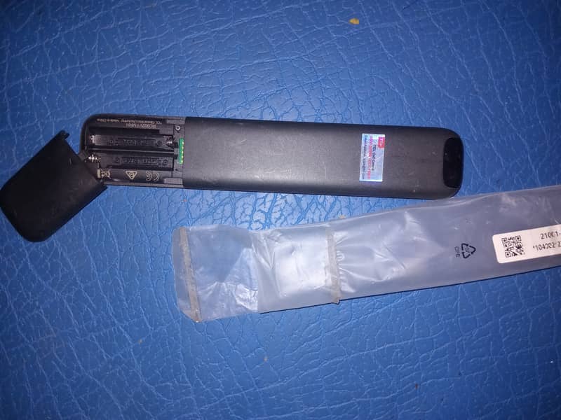 TCL LCD Remote 2