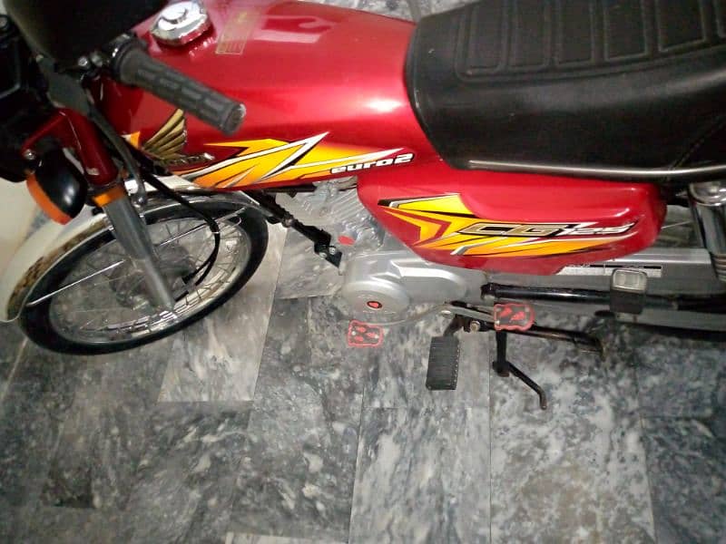 Saaf HONDA CG 125 9