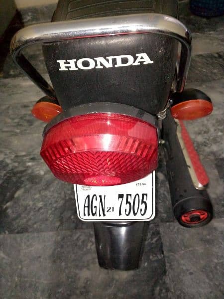 Saaf HONDA CG 125 12