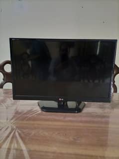 LG 28 inch LED HD TV