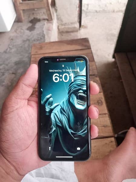 iphone 11 (64 gb non pta factory unlocked) 2