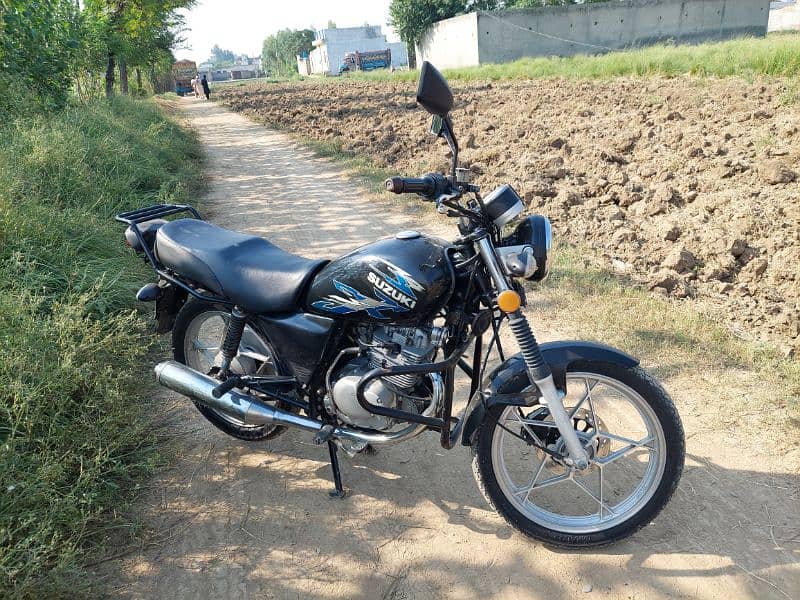 suzuki 150 SE 2017 3