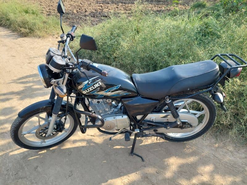 suzuki 150 SE 2017 4