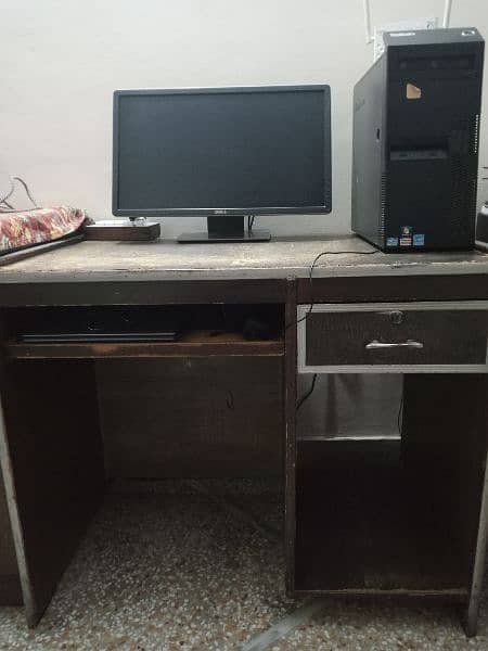 sofas, coffee tables and computer table for sale 10