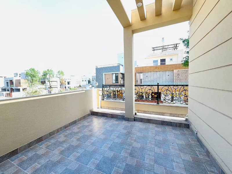 10 Marla Brand New Spanish Design Bungalow For Sale In Lake City Lahore 20