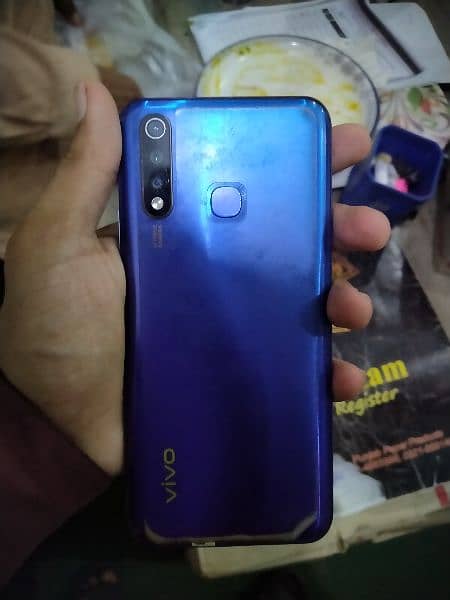 vivo y19 8ram 256gp 1