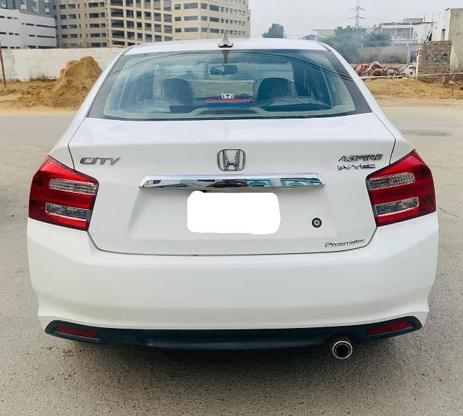 Honda City ASPIRE 1.5 IVTEC 2019 3