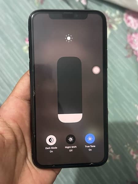 Iphone 11Pro 64gb with box Pta Approved and 10/9.5 condition 1