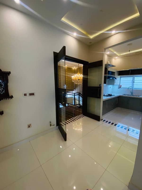 10 Marla Upper Portion is Available For Rent In Overseas A Bahria Town Lahore 2